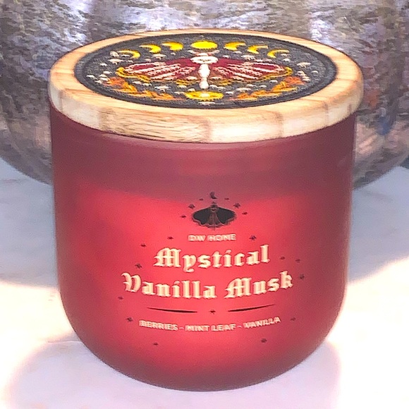 DW HOME CANDLE MYSTICAL VANILLA MUSK 2 WICK NEW SKELETON MINT - Picture 1 of 6